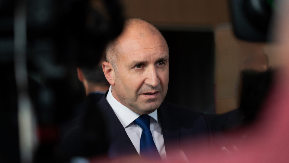 Радев: Сглобката отстрани президента от съставянето на служебно правителство. Сегашното е на премиера и партиите, които участват в него