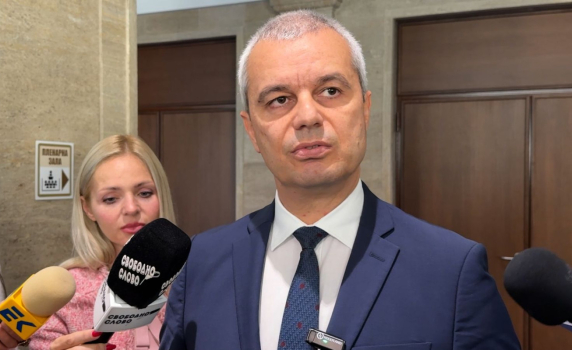 Костадинов: Започнаха смени на болнични шефове, а не мерки за честни избори