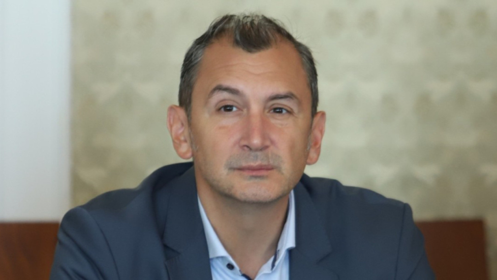 МЗ: Не са вземани решения за освобождаване на директори на болници по политически или изборни съображения