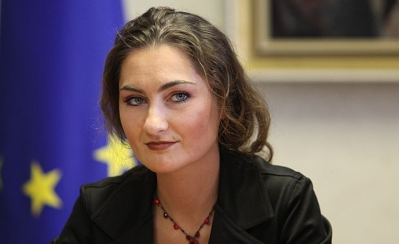 Преподавател в Академията на МВР и СУ е против оповестяването на педофилите в регистър, тъй като нарушава човешките им права
