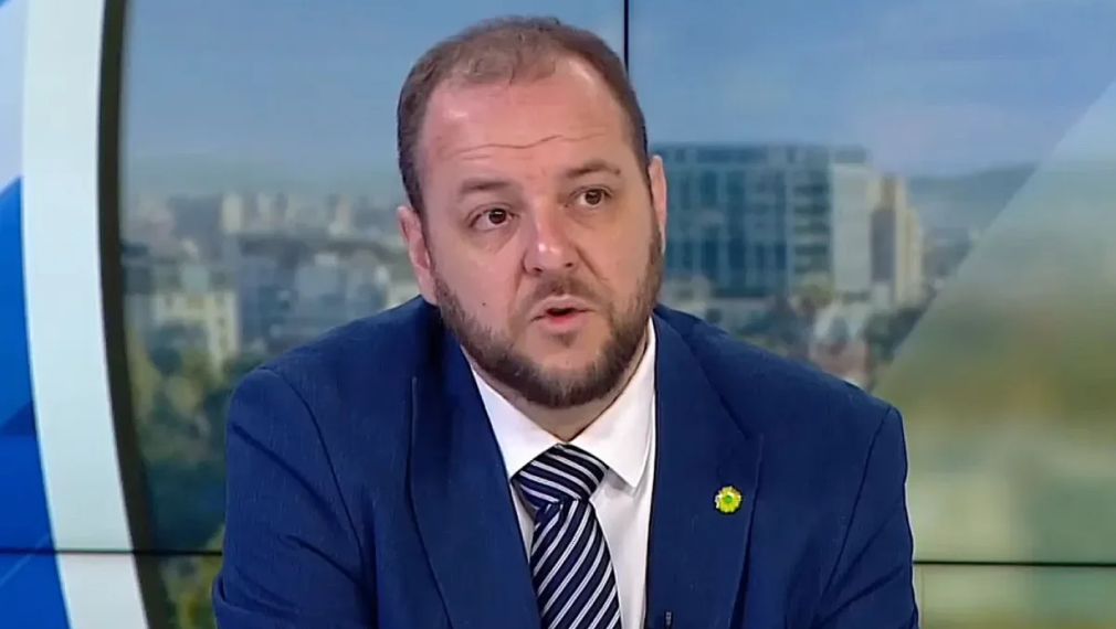 Сандов подписал меморандума с хората от „Петрохан“, без да ги познава: Показаха ми снимки, веднъж брахме боровинки