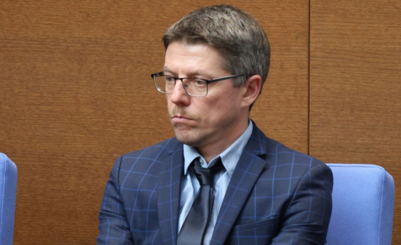 ЦИК очаква Цицелков да напусне Обществения съвет