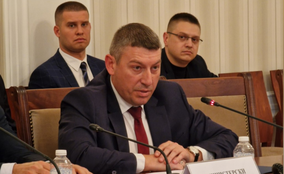 Кабинетът на Андрей Гюров оттегля Деньо Денев за шеф на ДАНС