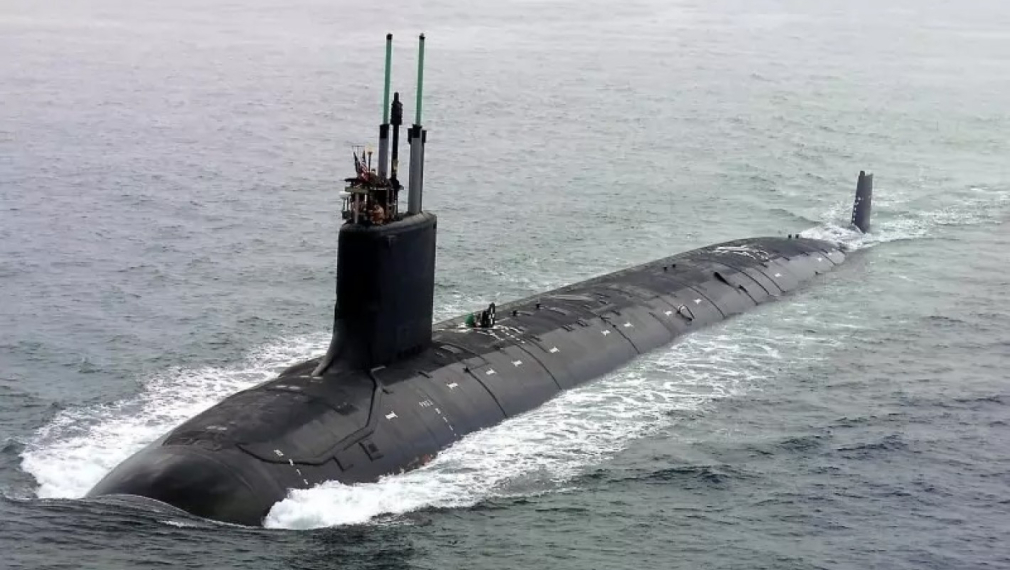 Американска подводница потопи ирански военен кораб в Индийския океан, 148 моряци са в неизвестност