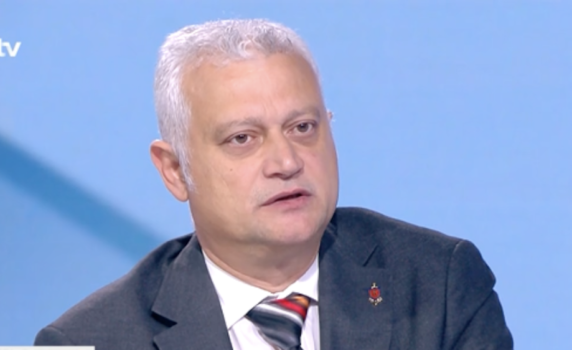 Министър Дечев за "Петрохан": Няма данни за седми човек, всичко остава затворено в рамките на шестимата