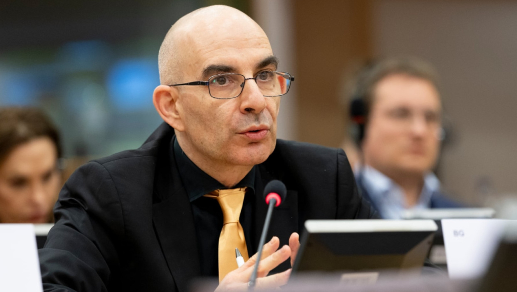 Петър Волгин зададе въпрос на еврокомисаря по енергетиката Йоргенсен кога ще тръгне по пътя на разума