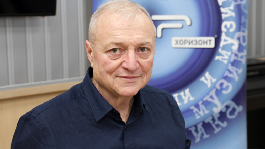 Валери Найденов: Лора Крумова е вредна. И като журналист, и с омразата си към България