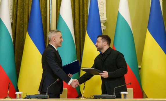 Гюров подписа за България 10-годишно споразумение за сигурност с Украйна