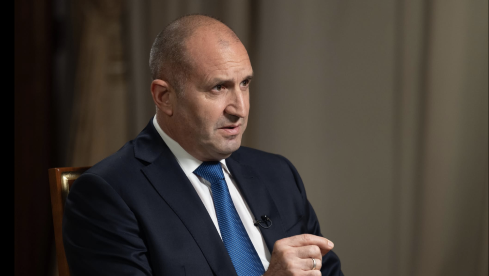 Радев: На тези избори отговорност трябва да понесат всички сглобкаджии