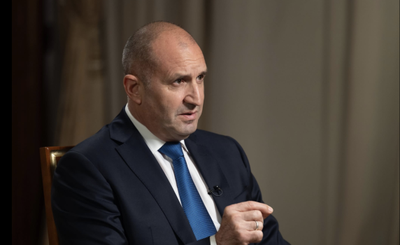 Радев: На тези избори отговорност трябва да понесат всички сглобкаджии
