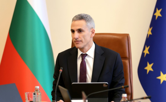 Прокуратурата започна проверки на премиера Гюров и министри по сигнал на Костадинов за споразумението с Украйна