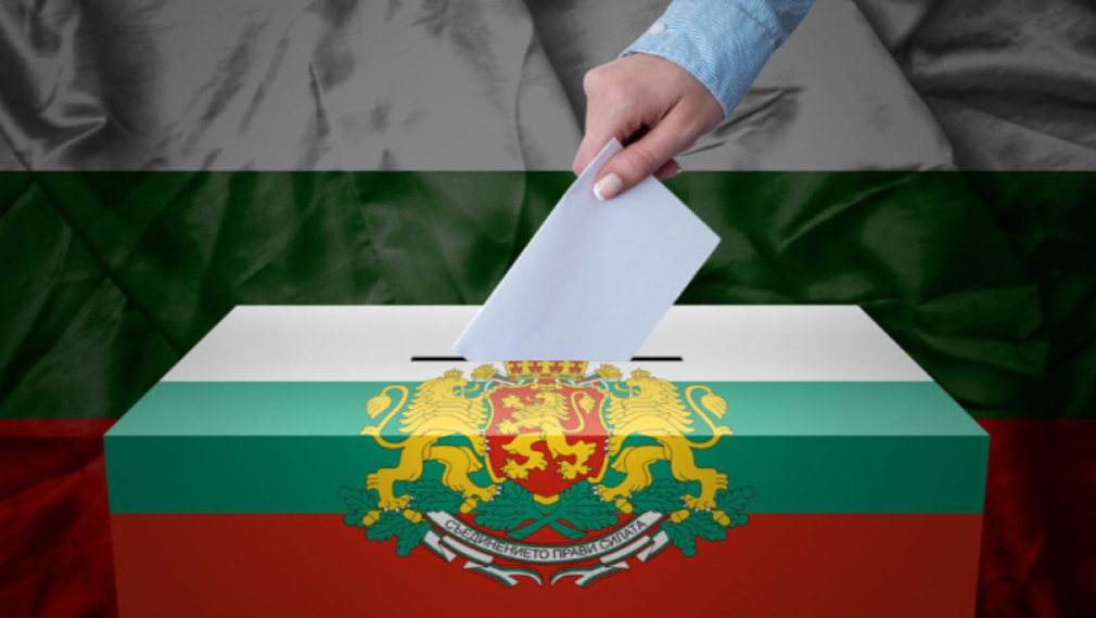 България избира депутати за осми път през последните пет години