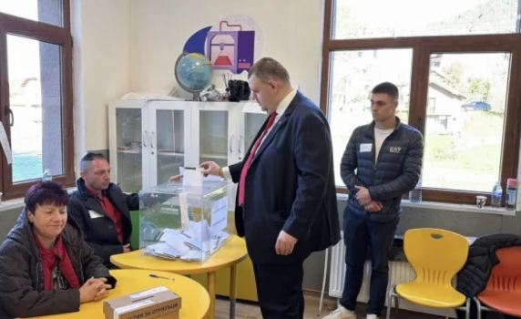 Пеевски: Избрах държавата на хората