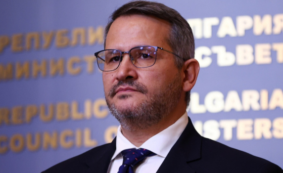 Дружеството "Магазини за хората" ще бъде закрито