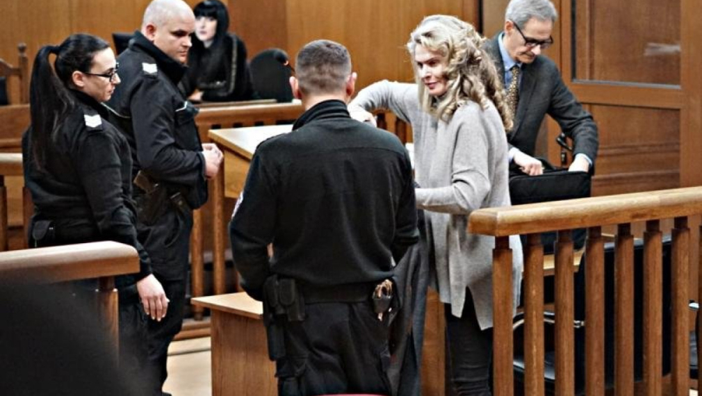 Съпругата на Васил Божков осъди прокуратурата заради осеммесечния си арест