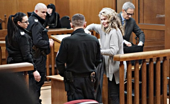 Съпругата на Васил Божков осъди прокуратурата заради осеммесечния си арест