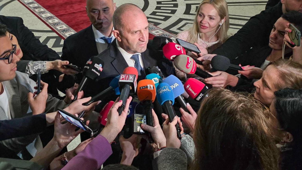 Радев: Бюджетът е в катастрофално състояние. Кабинетът ще е готов до 15 май