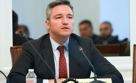 Кристиан Вигенин участва в диалога ЕС–САЩ за безопасността на изкуствения интелект