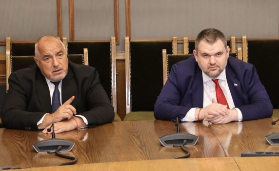НСО свали охраната на Делян Пеевски и Бойко Борисов