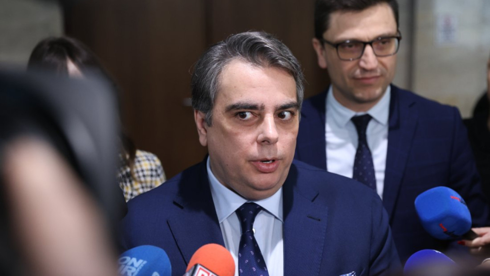 ВКС реши окончателно за фирмата на Асен Василев: Фалитът започва при него, дългът е за над 3 млн. долара