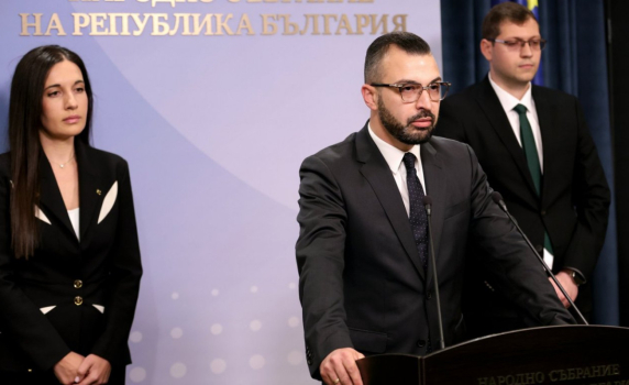 ПБ: Промените в правилника на НС ще направят дебатите същностни, без злоупотреби с времето и процедурите