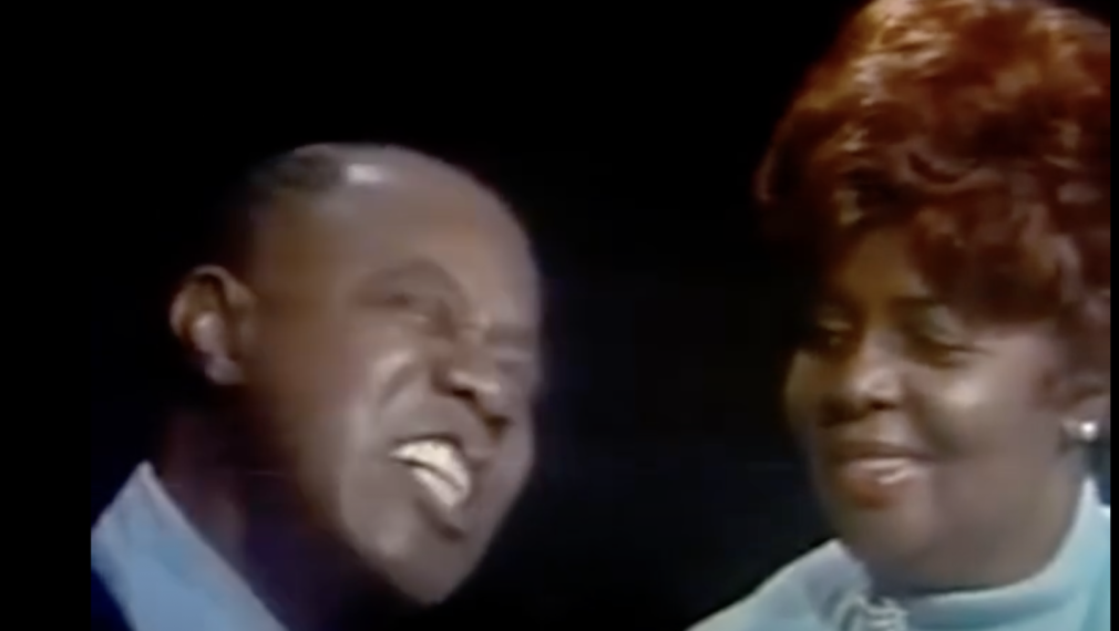 Louis & Lucille Armstrong - I'm Confessin' (that I Love You) - 1970
