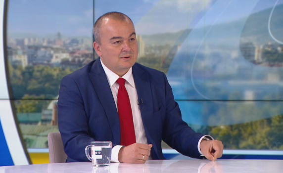Министър Абровски за промените в БАБХ: Кадровите промени са нормални. Не разбирам тази истерия