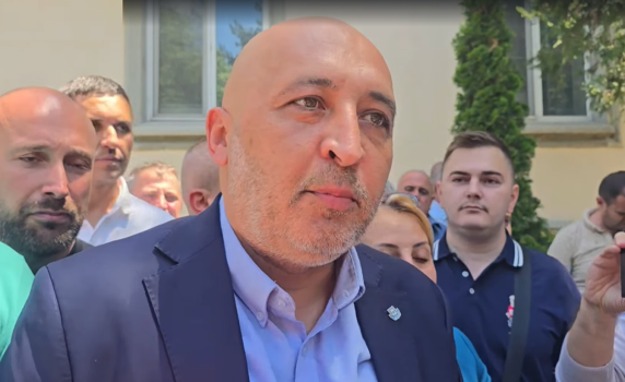 Ерол Мюмюн: Връщам се на работа! Не съм престъпник! Това бе показна пиар акция на МВР