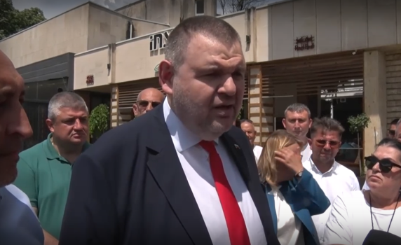 Пеевски обвини МВР в репресия срещу кмета на Кърджали