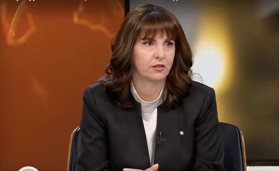 Министър Ефремова: Главна инспекция по труда е правила много опити за влизане и проверки в незаконните къщи край Варна