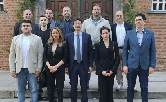 Пламена Заячка представи платформата "Сигнал Средец" за връзка между гражданите и общинската власт