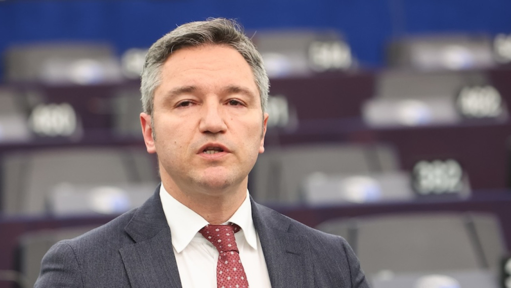 Вигенин: Да опростим правилата не само за бизнеса, а и за хората