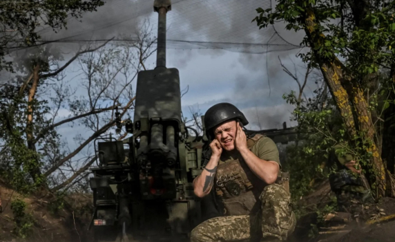"Форин Афеърс": Украйна обръща хода на войната. Защо прекратяването на огъня вече е реална възможност