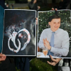 Шок във Великобритания: полицаи арестуваха наръган и умиращ студент заради политкоректност