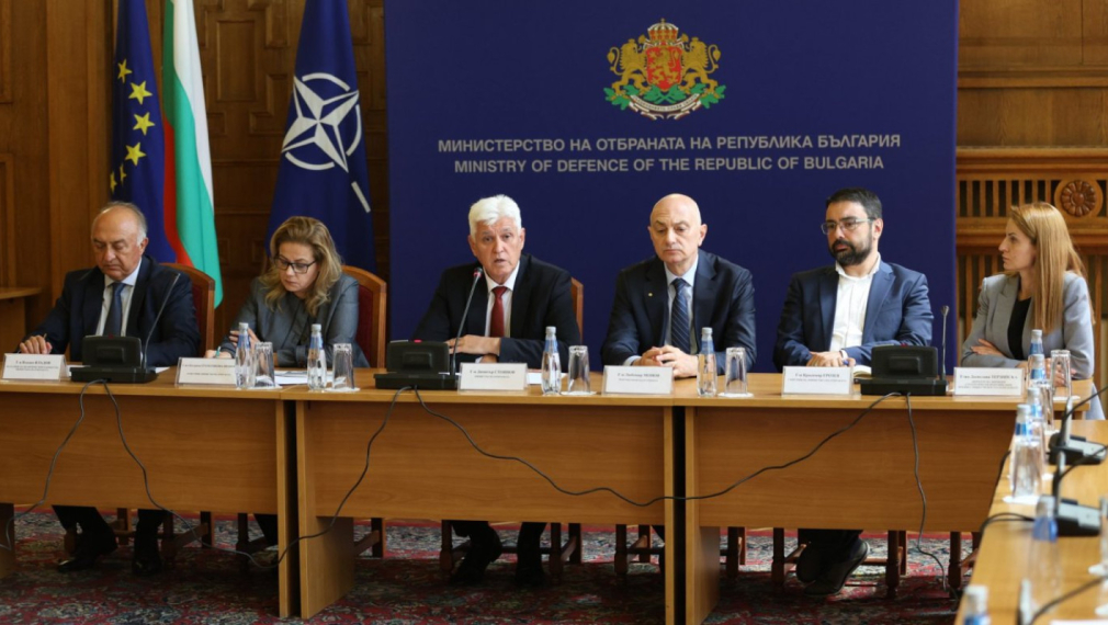 Военната прокуратура и ДАНС проверяват договори за над 100 милиона лева в МО