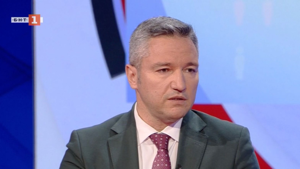 Вигенин: За излизане от свръхдефицита е нужна повече справедливост в данъците, а не орязване на доходите