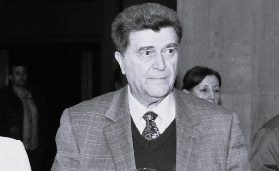 Почина първият демократично избран кмет на София проф. Александър Янчулев