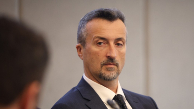 Управителят и подуправителят на НЗОК подадоха оставки