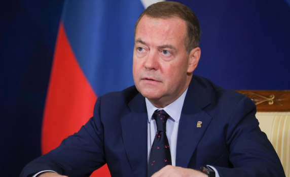 Медведев: За първи път международен съд призна суверенитета на Русия в новите ѝ граници
