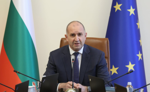 Радев: Целта ни е да сложим край на безобразните обществени поръчки