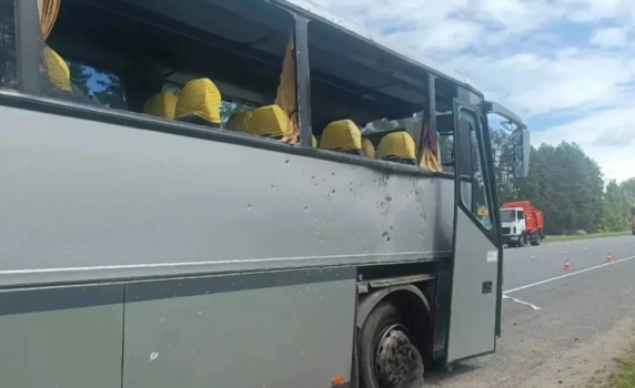 Украински войски атакуваха автобус с деца от Беларус в Брянска област, има жертва и ранени