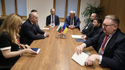 Зеленски поиска среща с Радев в Брюксел, говориха си за енергетика