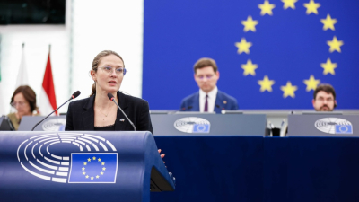Цветелина Пенкова: Електрификацията е пътят на Европа към достъпни цени на електроенергията