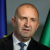 Радев: България няма да се простреля в крака със санкции срещу собственика на „Лукойл“ Вагит Алекперов