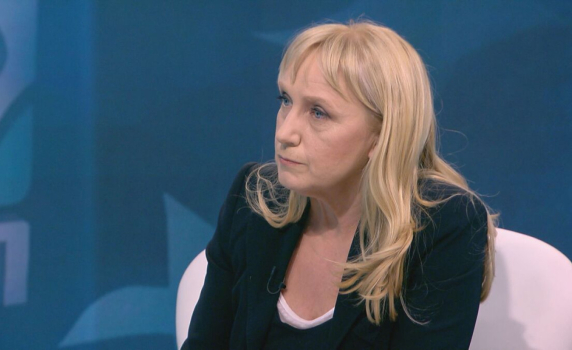 Елена Йончева: Кой в ЕС управлява риска Европа да бъде въвлечена във война?
