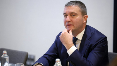 Владислав Горанов: Бюджетът не може да се спаси без непопулярни мерки, текущите разходи вече се плащат с дълг