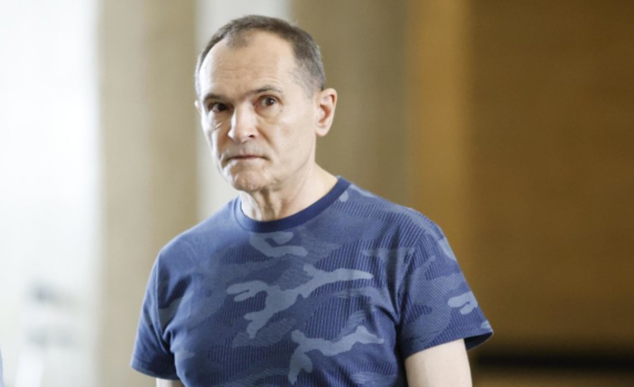 „Левски“ ще загуби битката за парите от Васил Божков