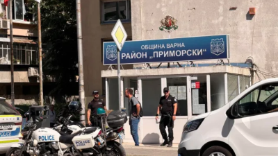 ГДБОП влезе в кметството на район „Приморски“ във Варна по казуса „Баба Алино“, има седем задържани