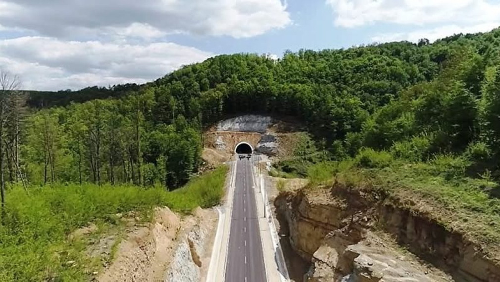 Ще препъне ли „Натура 2000“ амбициозната програма на министър Шишков за изграждане на магистрали?