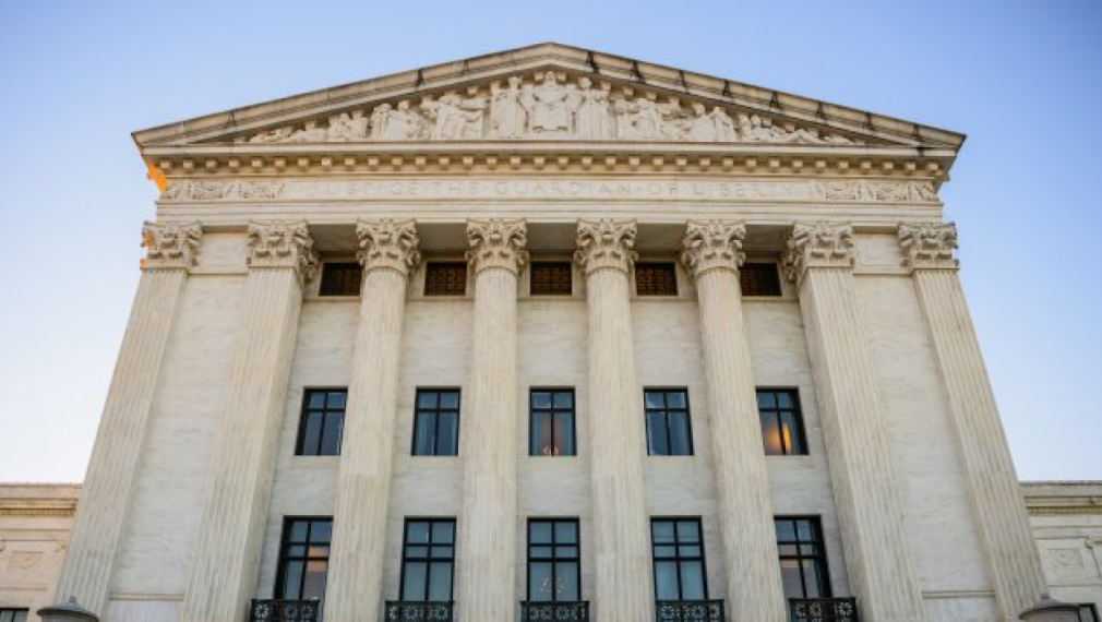 Върховният съд на САЩ потвърди правото на гражданство по рождение